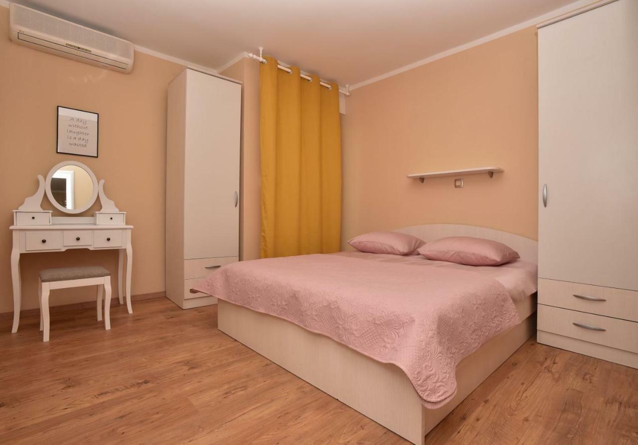 Apartman Mate Luka Makarska Eksteriør bilde